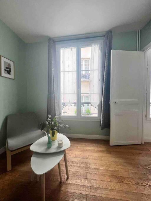 Super Appartement T2 Proche De Tour Eiffel Paris Exteriör bild