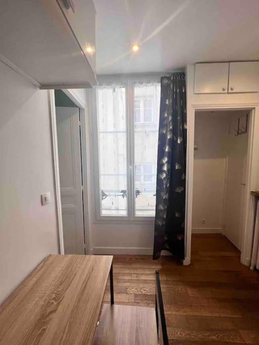 Super Appartement T2 Proche De Tour Eiffel Paris Exteriör bild